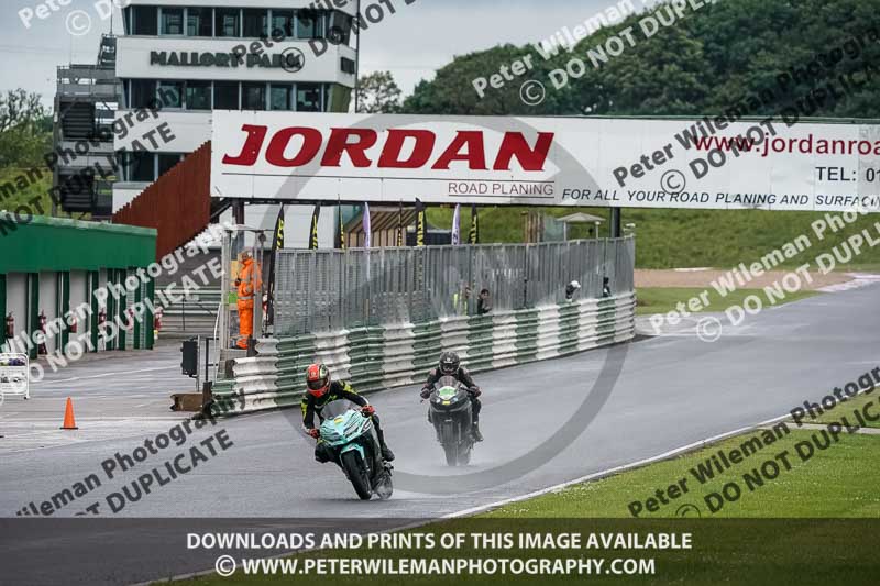 enduro digital images;event digital images;eventdigitalimages;mallory park;mallory park photographs;mallory park trackday;mallory park trackday photographs;no limits trackdays;peter wileman photography;racing digital images;trackday digital images;trackday photos